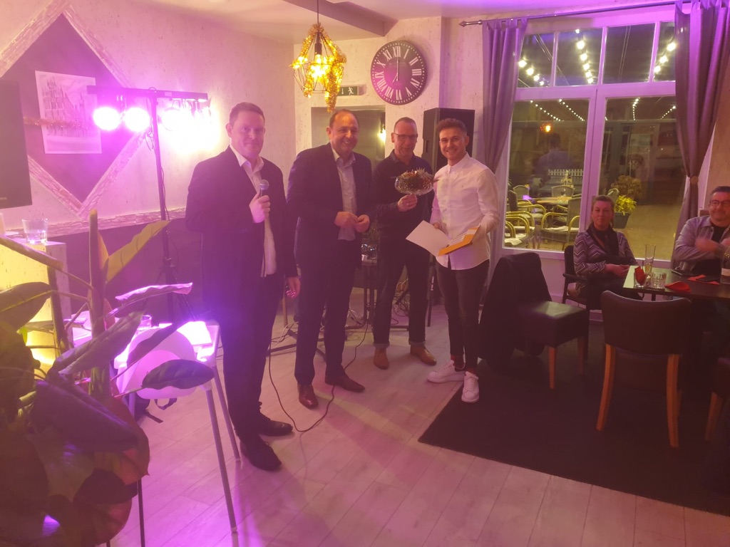 414e1417-f317-4796-929c-f01fba3e9485