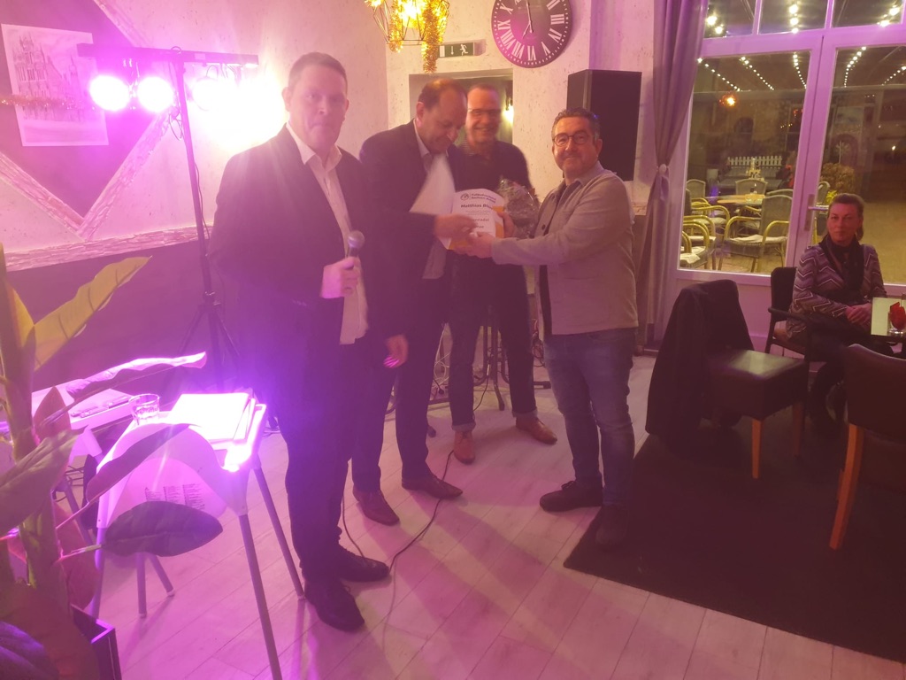 4827ed45-c0b0-45df-af30-f33dafc8322c