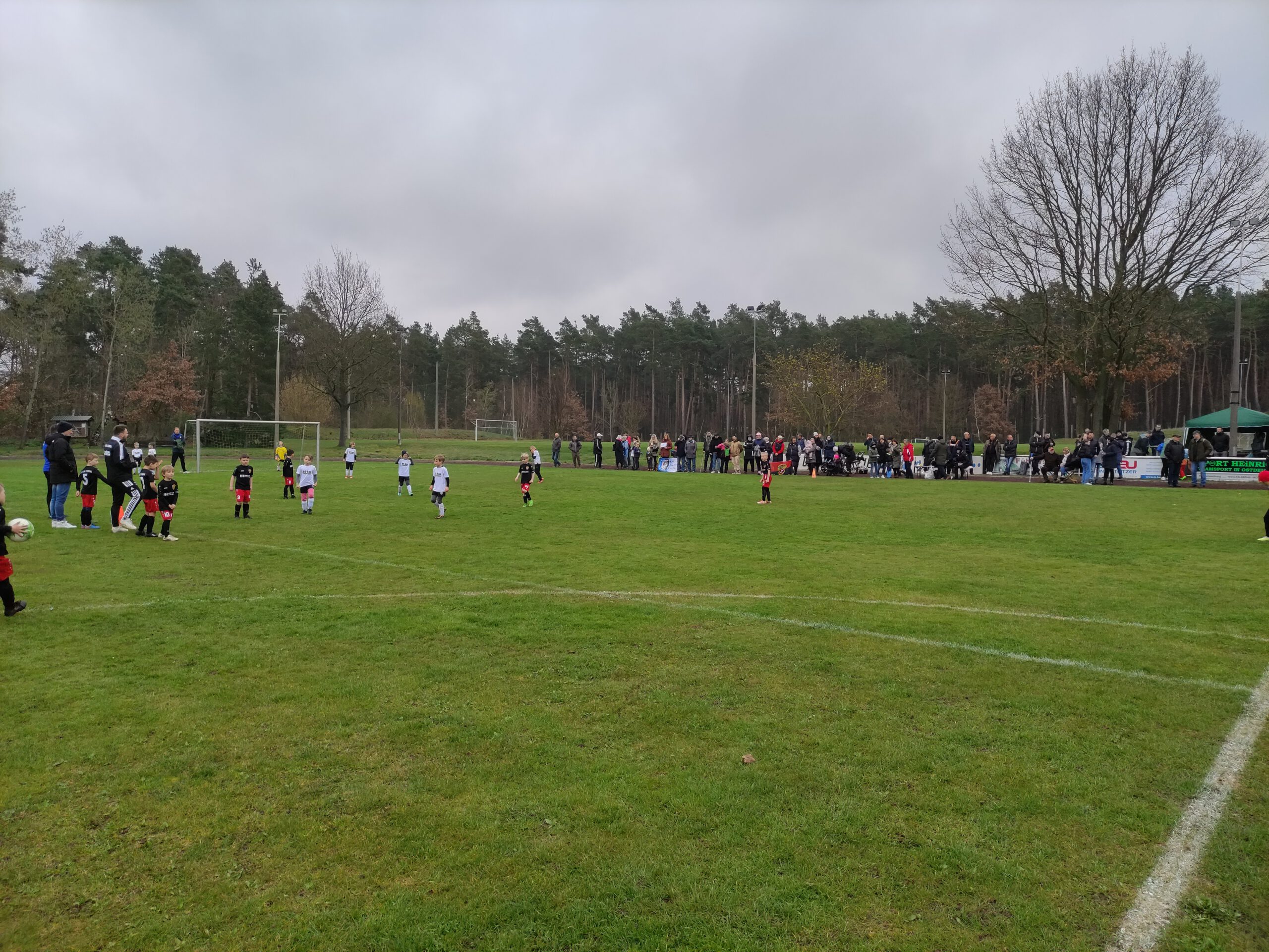 Bismark vs. Lok Stendal